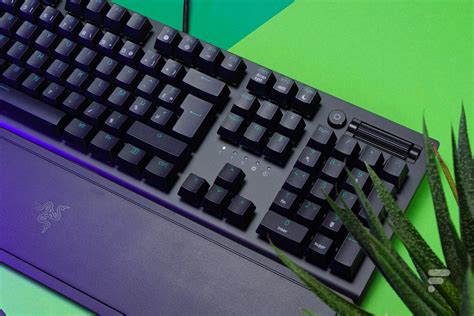 razer v3 blackwidow.